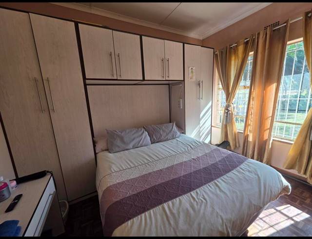 4 BEDROOM HOUSE FOR SALE IN BOKSBURG SOUTH